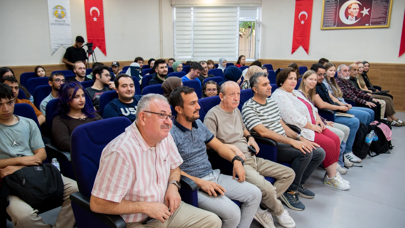 Selçuk Üniversitesinde nükleer fizik ve nükleer astrofizik anlatıldı